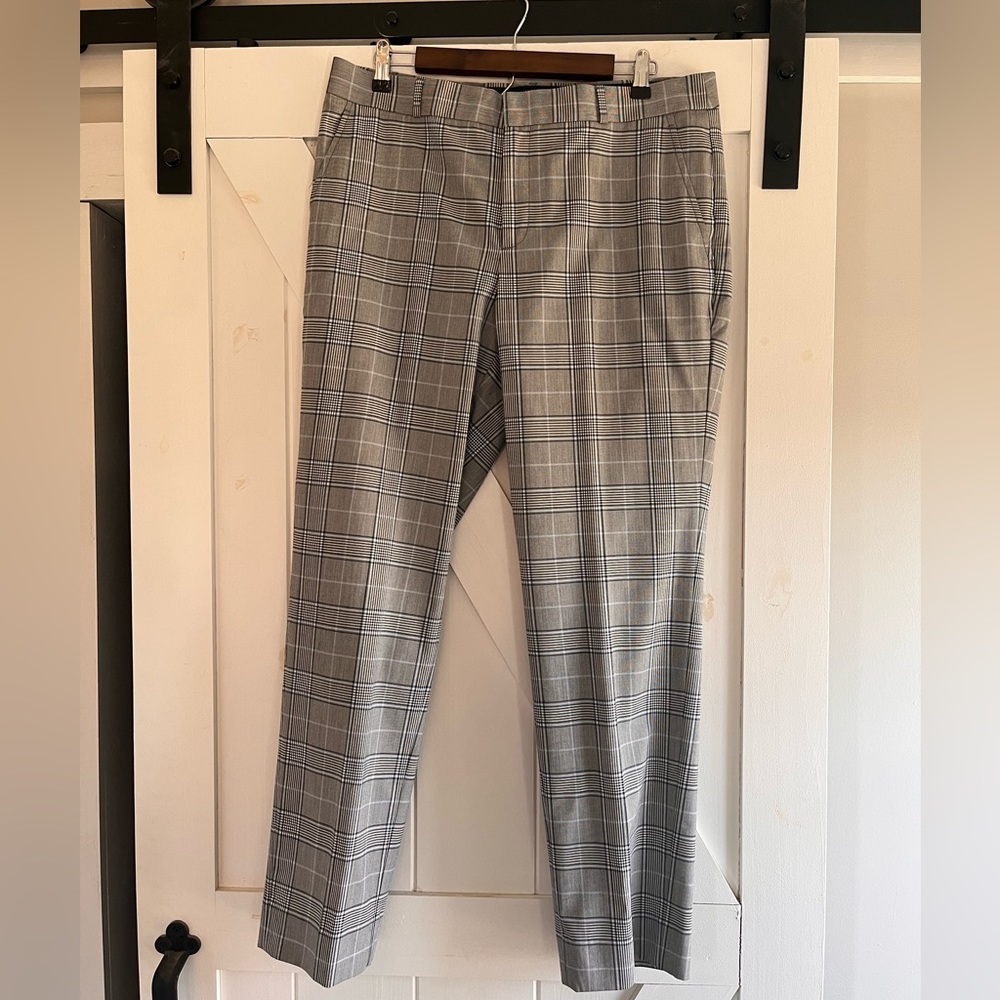 Banana Republic Straight leg slacks